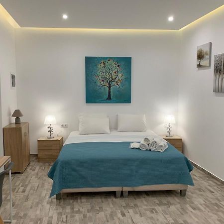 Santorini Studio For 2 Person In Athens Near Sea& Center Apartamento Exterior foto