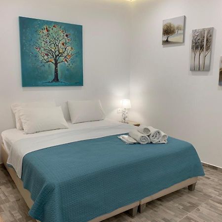Santorini Studio For 2 Person In Athens Near Sea& Center Apartamento Exterior foto