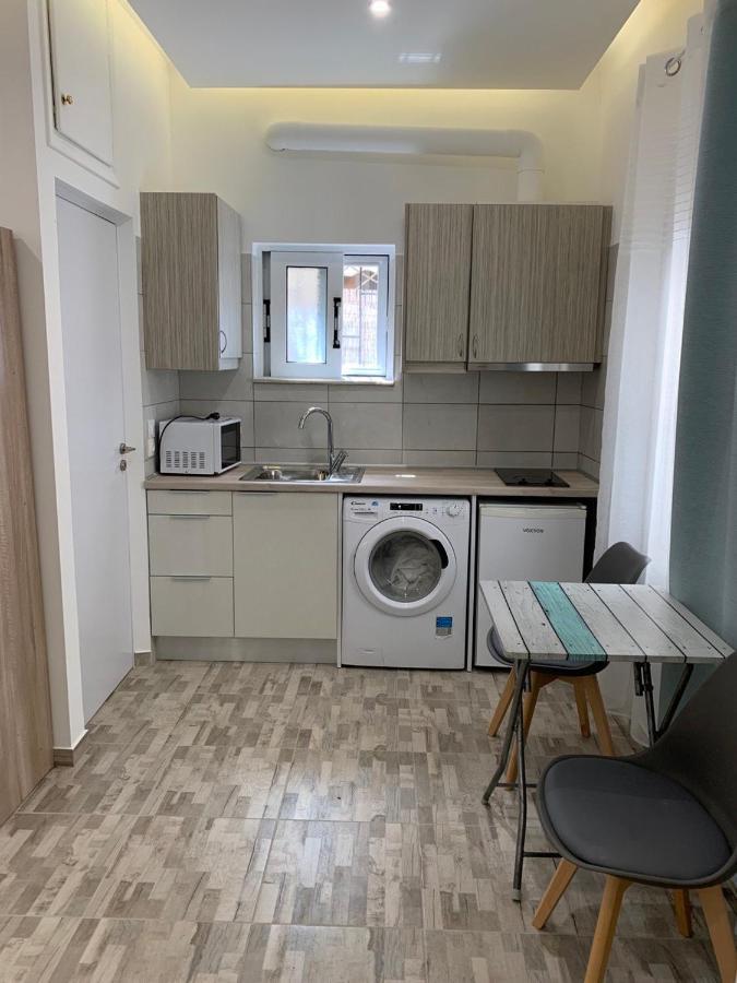 Santorini Studio For 2 Person In Athens Near Sea& Center Apartamento Exterior foto